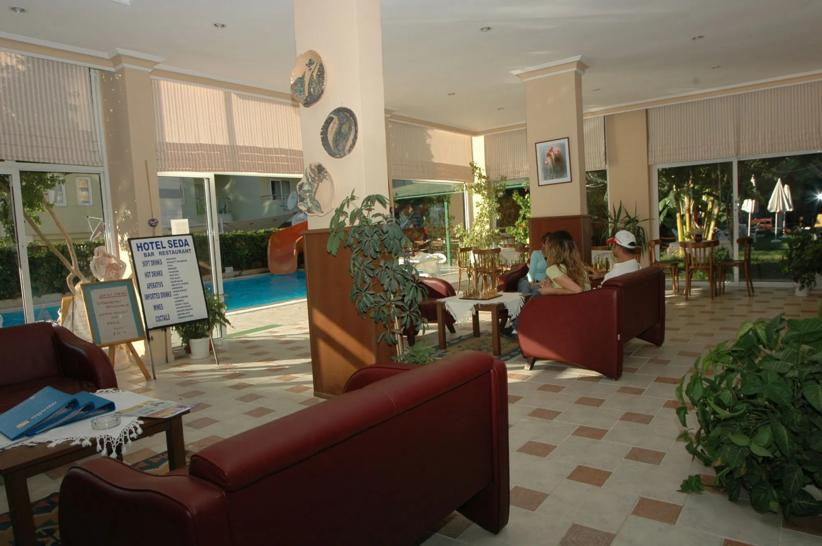 The S Apart & Suites Hotel