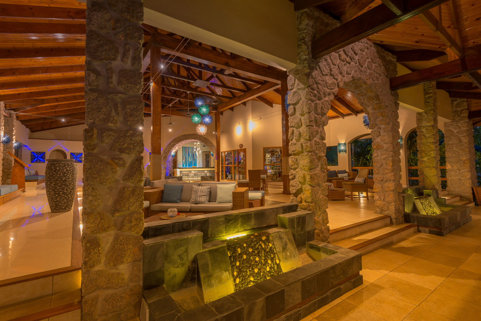 Coco de Mer Hotel and Black Parrot Suites