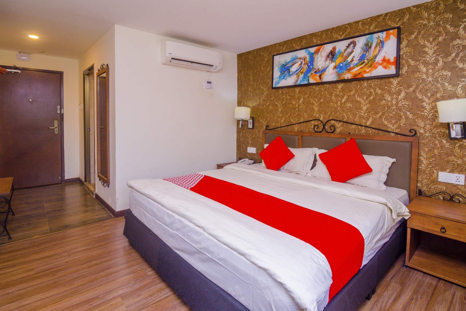 OYO 90134 K Garden Hotel