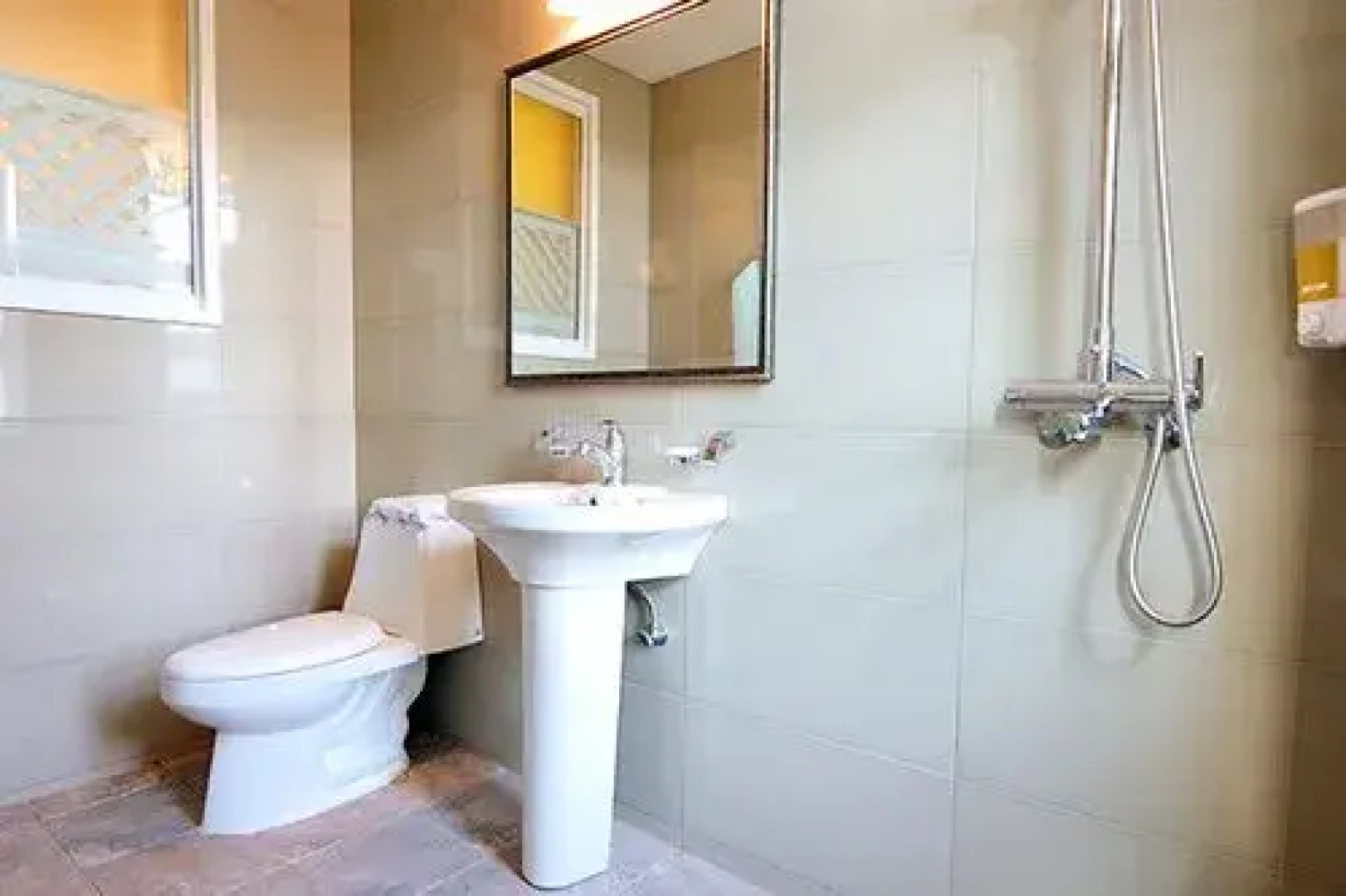 Gangneung Herbhill House Pension