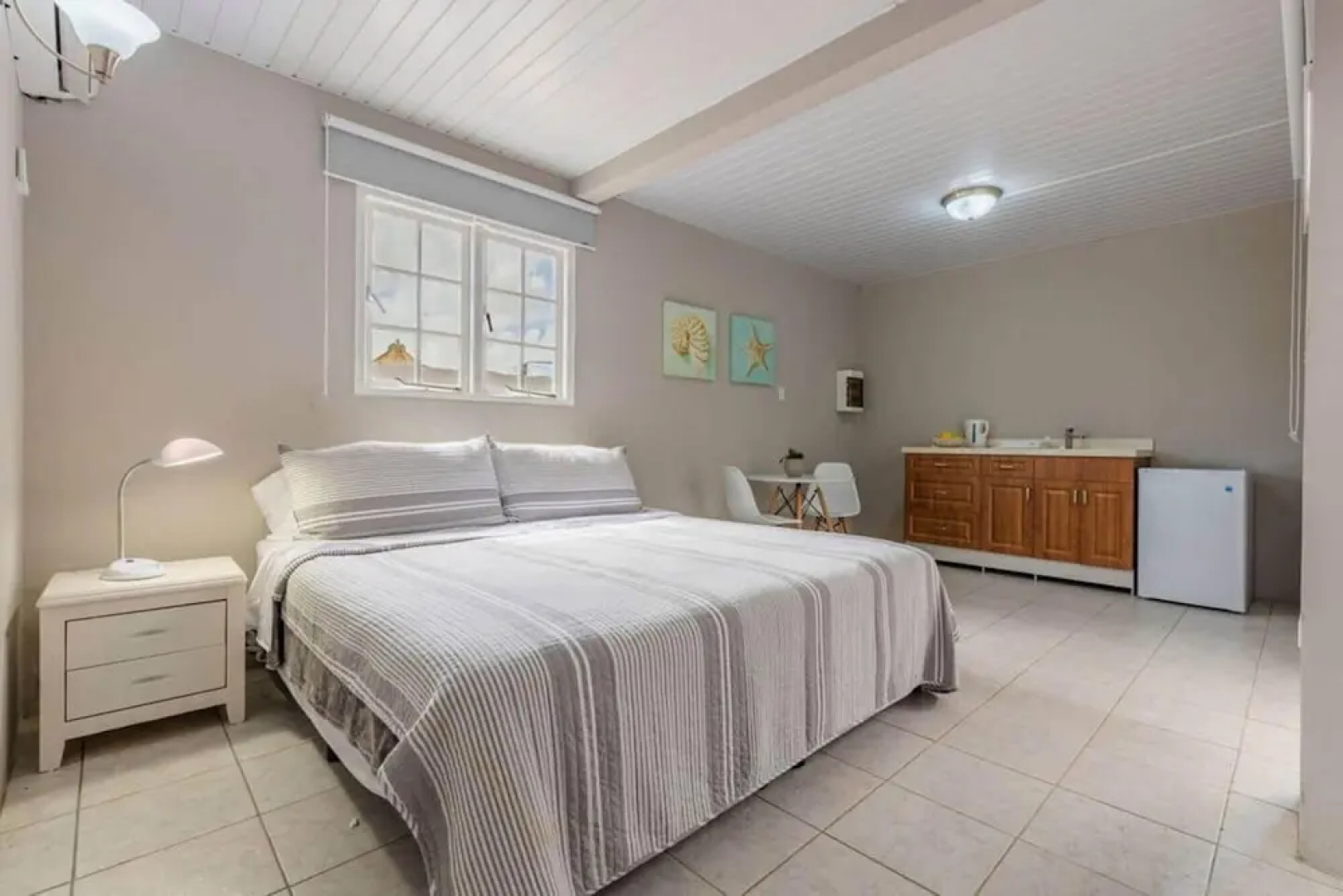 Remodeled 6BR - Privatepool Gameroom Close2beach