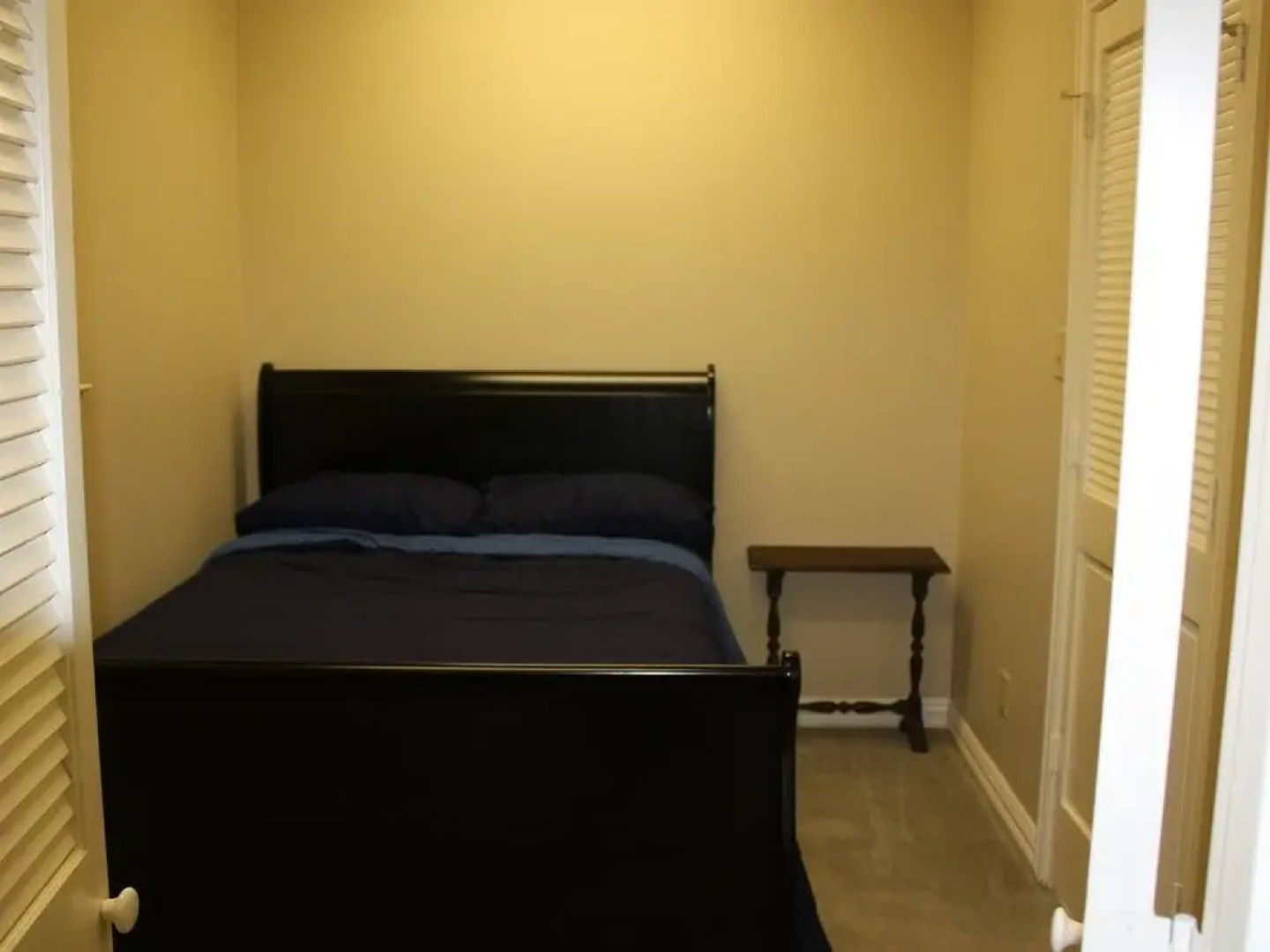 Family Friendly Lake House Located at Mid-west arm of Lake Fork