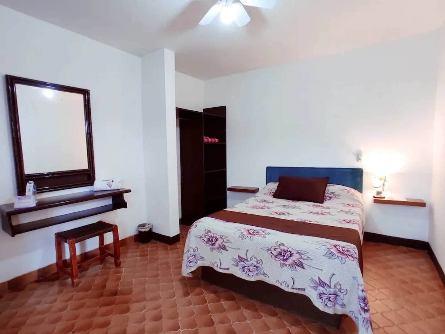 Hotel Nuevo María Isabel