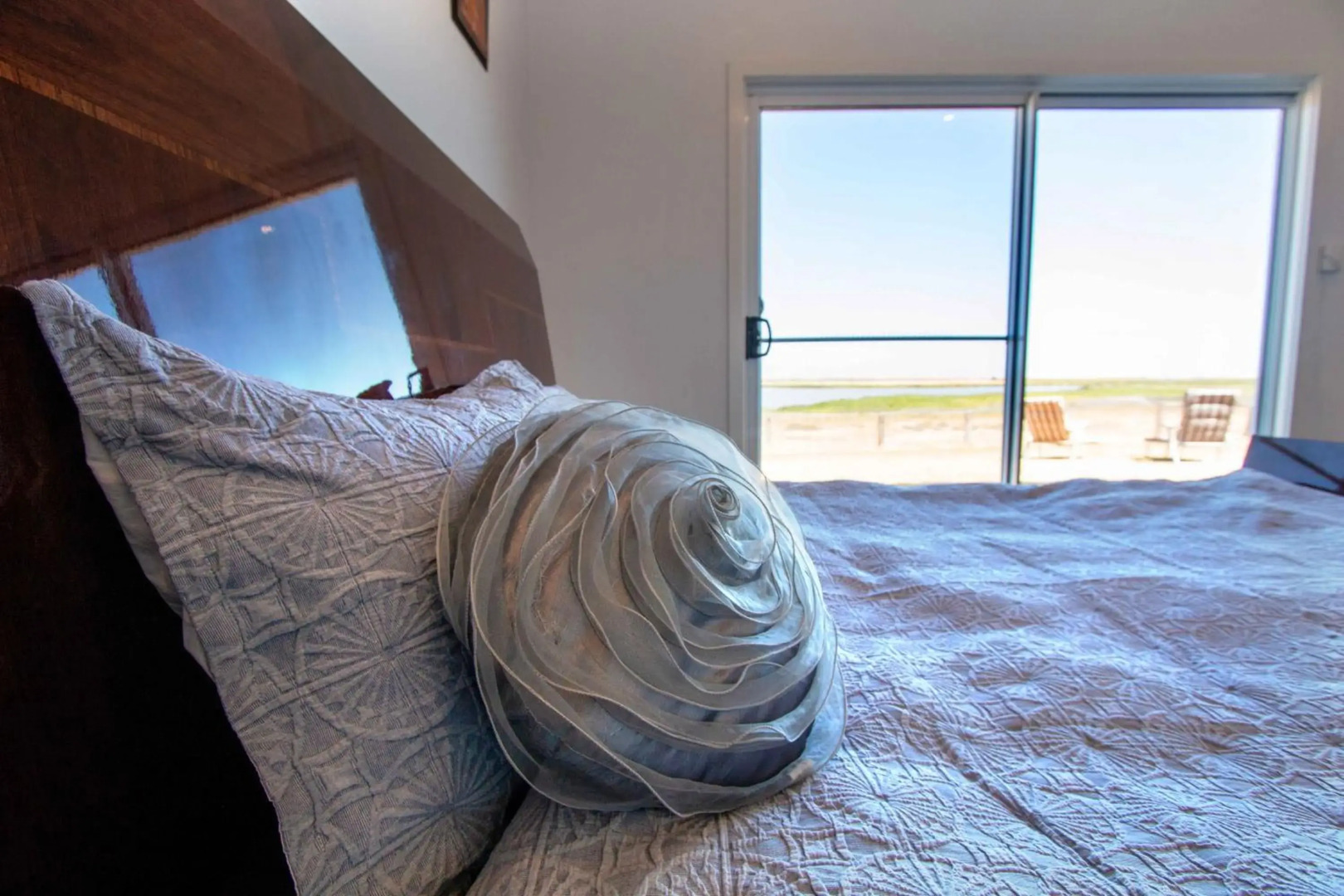 Coorong Island Retreat - Farm Stay at Pet Friendly Property
