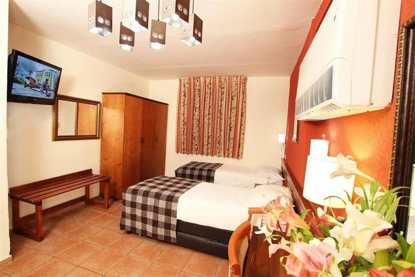 Nachsholim Holiday Village Hotel