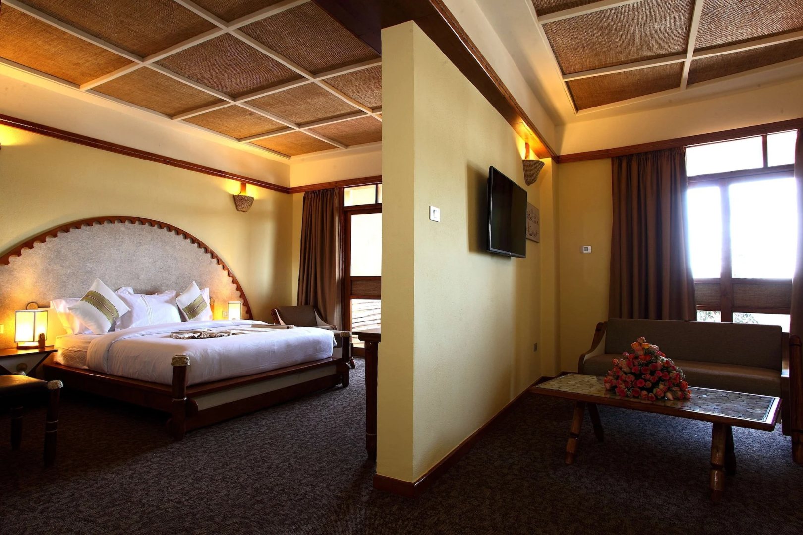 Nega Bonger Hotel