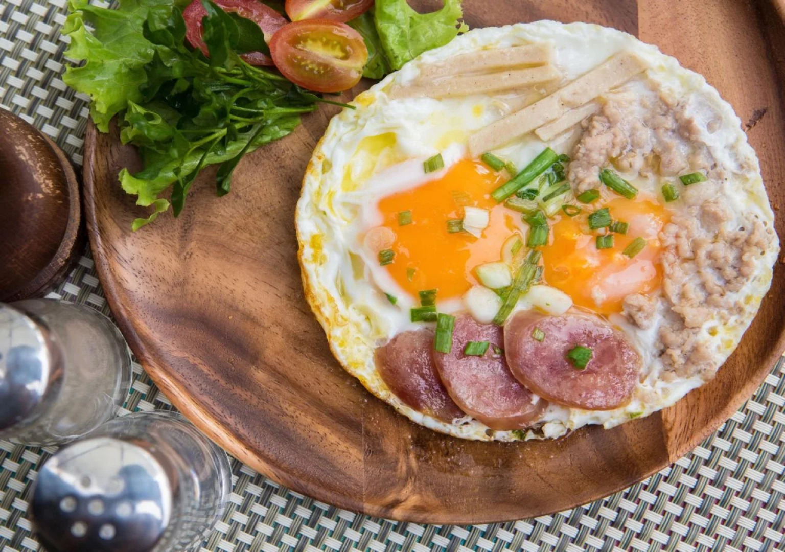 Maneechan Resort & Sport Club