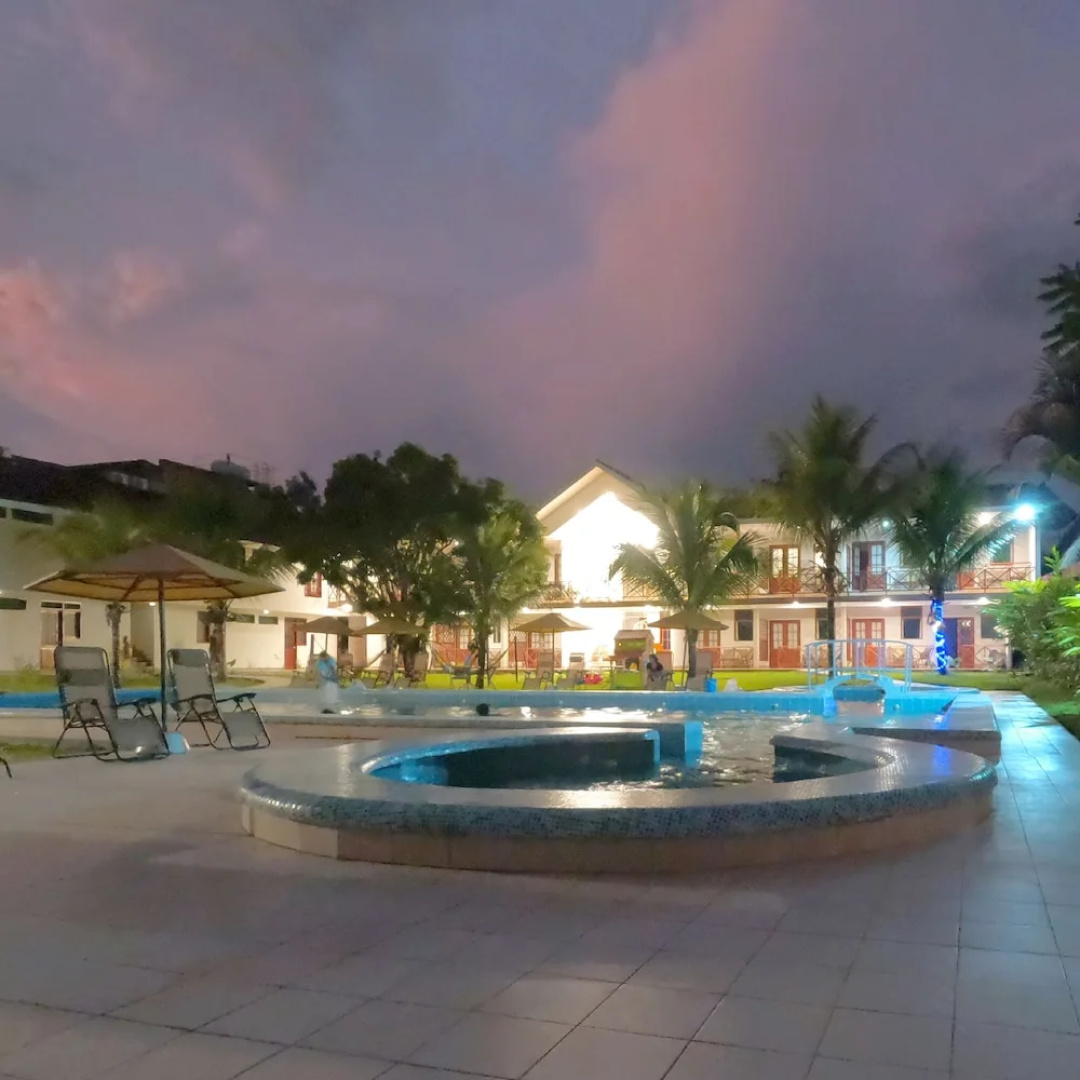 Hotel Laguna Azul