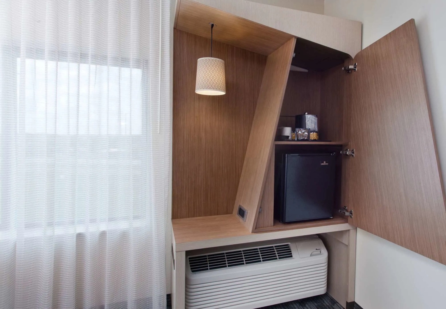 Courtyard by Marriott Auburn