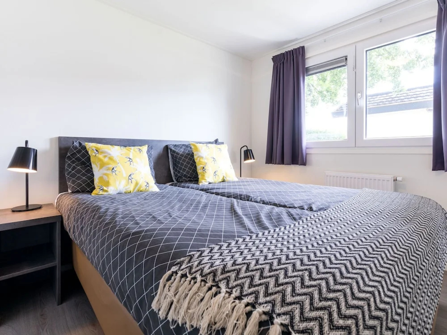 Modern chalet with dishwasher, only 18 km. from Rotterdam