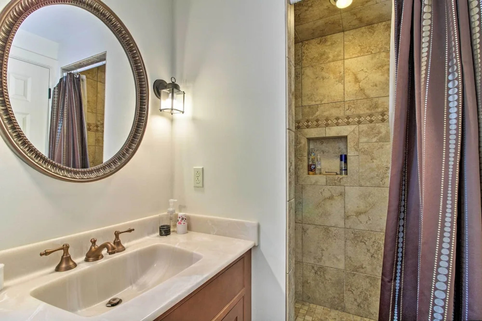 Secluded Home, 7 Mins to Stratton Mountain Resort