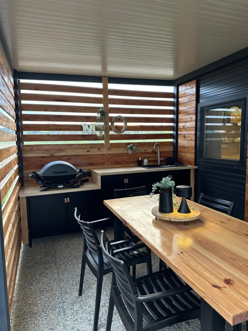 MAGNOLIA HOUSE by the RIVER