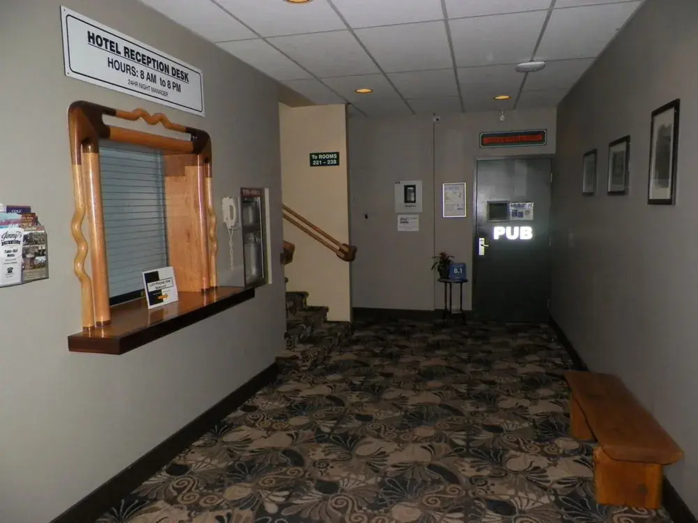 Creston Hotel & Suites