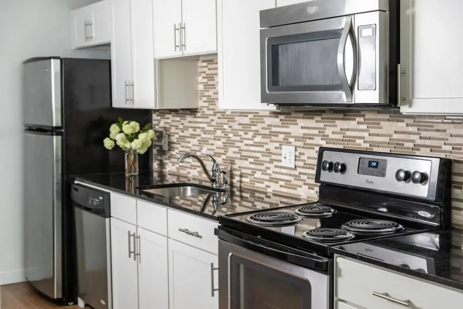 Domicile Suites at Harbor Steps