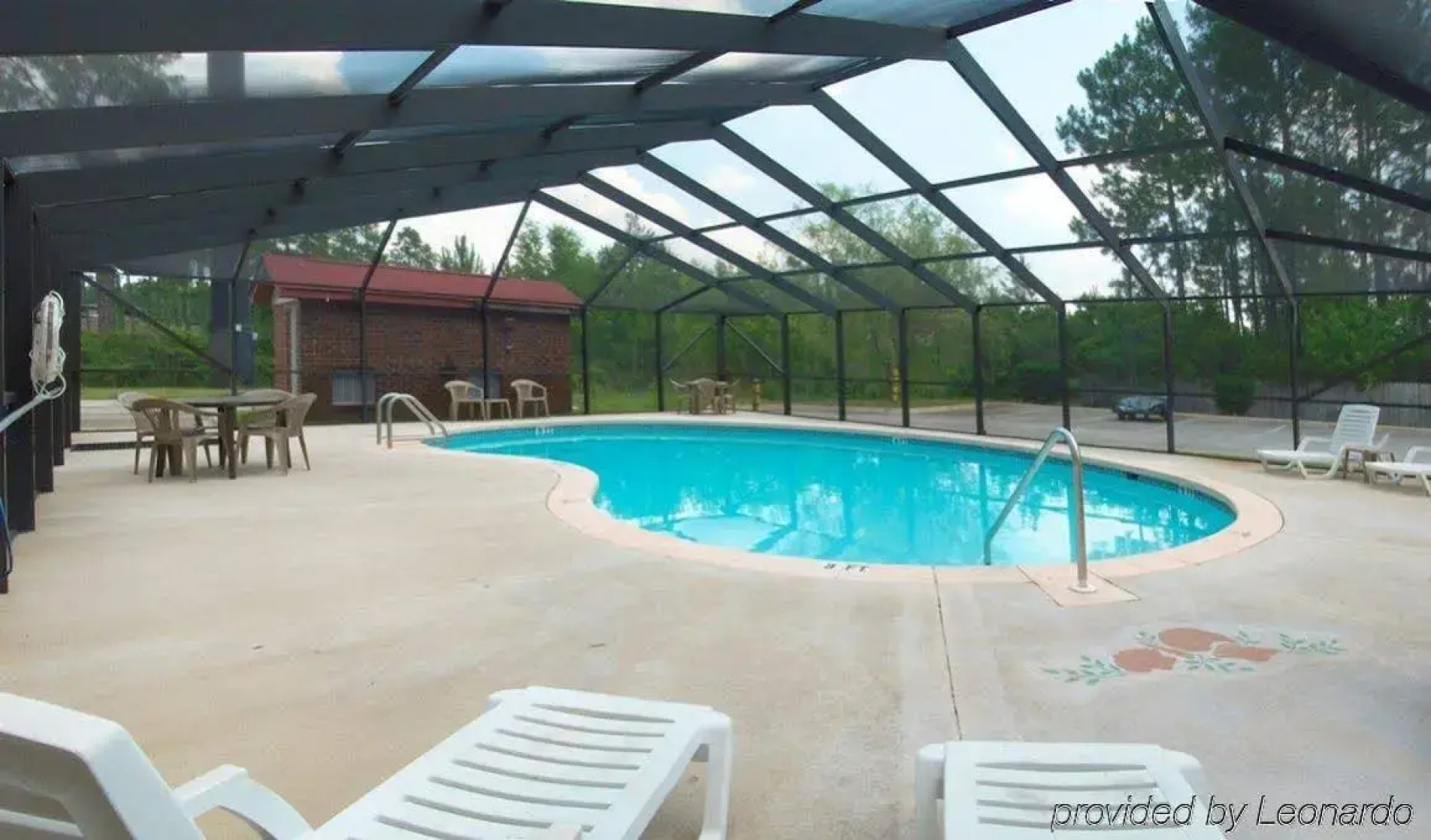 Red Roof Inn & Suites Pensacola East - Milton