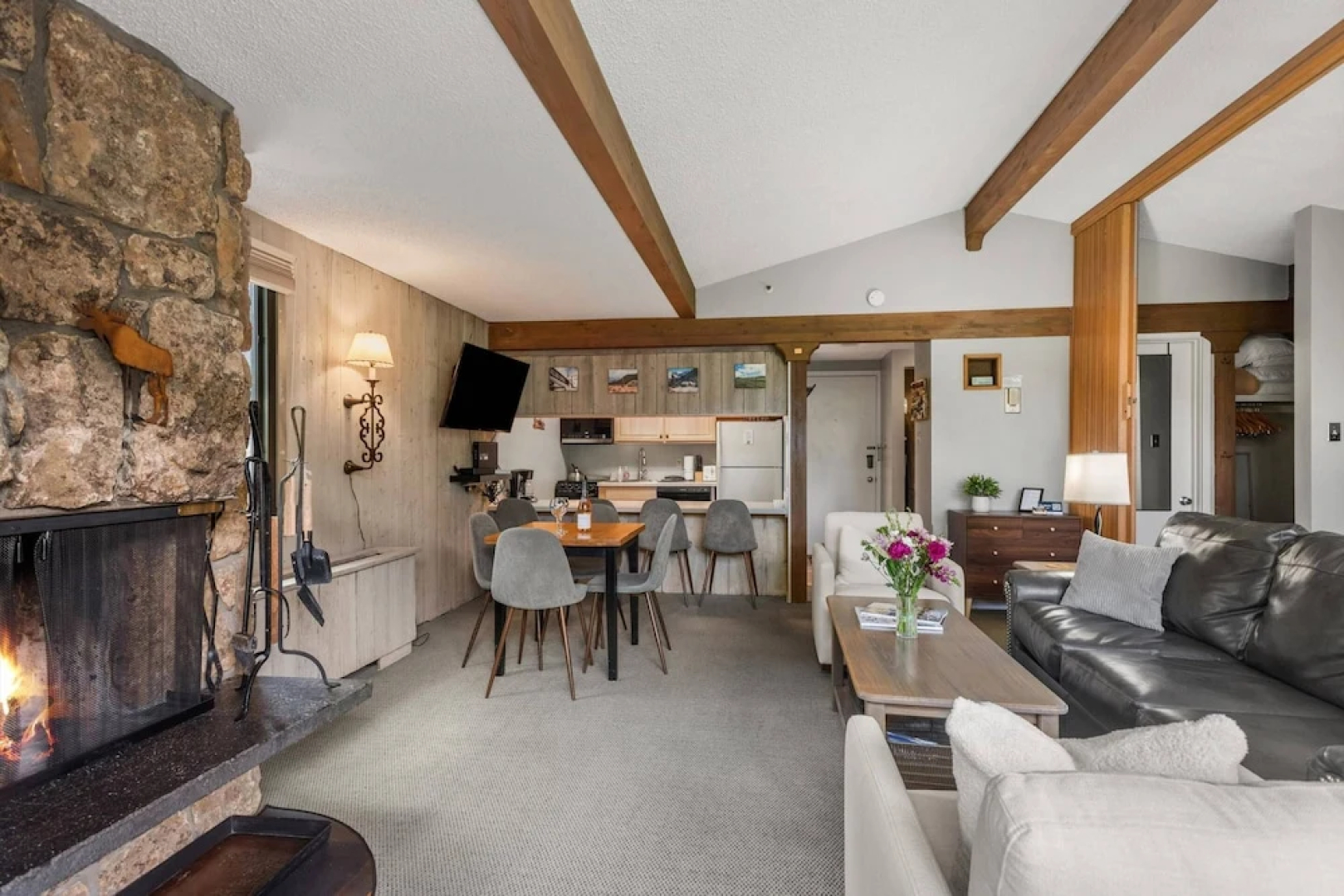 Lichenhearth Condos by iTrip Aspen Snowmass