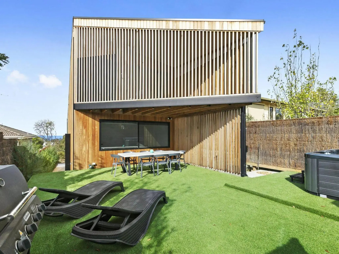 Point Break *New Listing 2019*