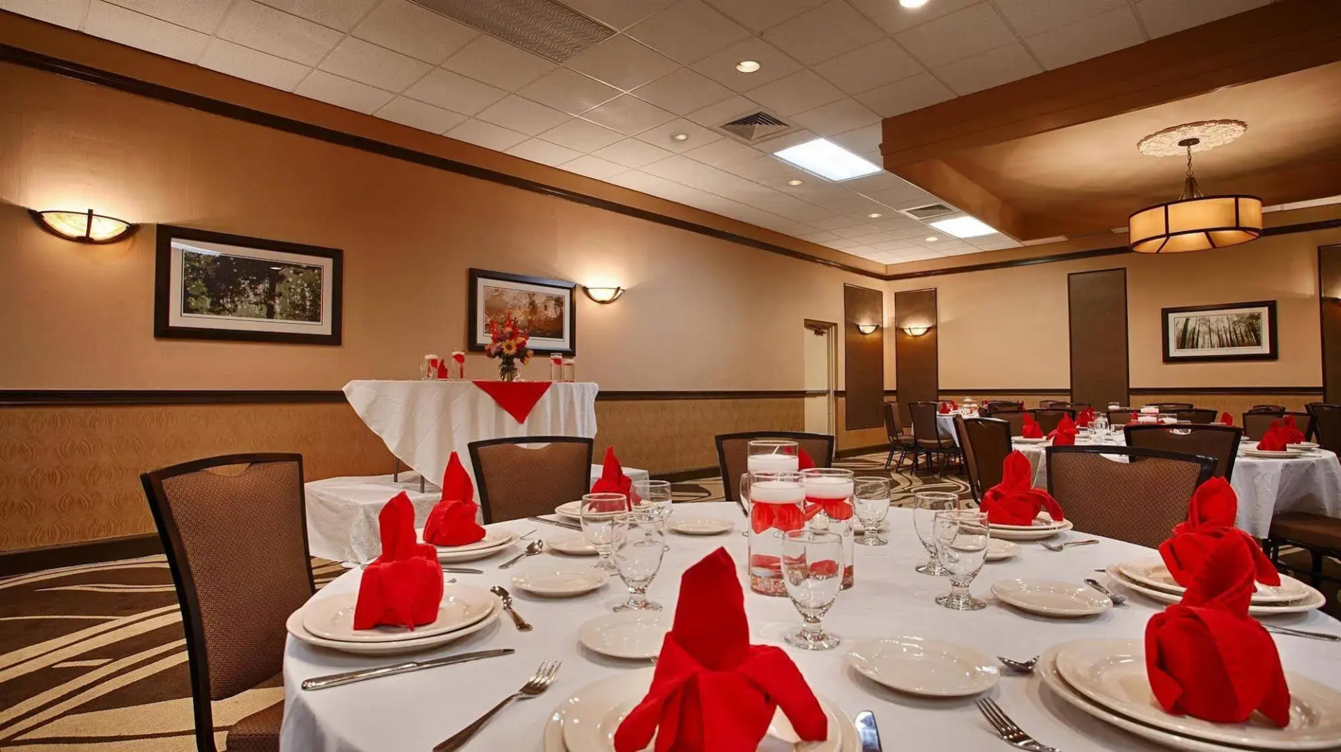 Clarion Inn