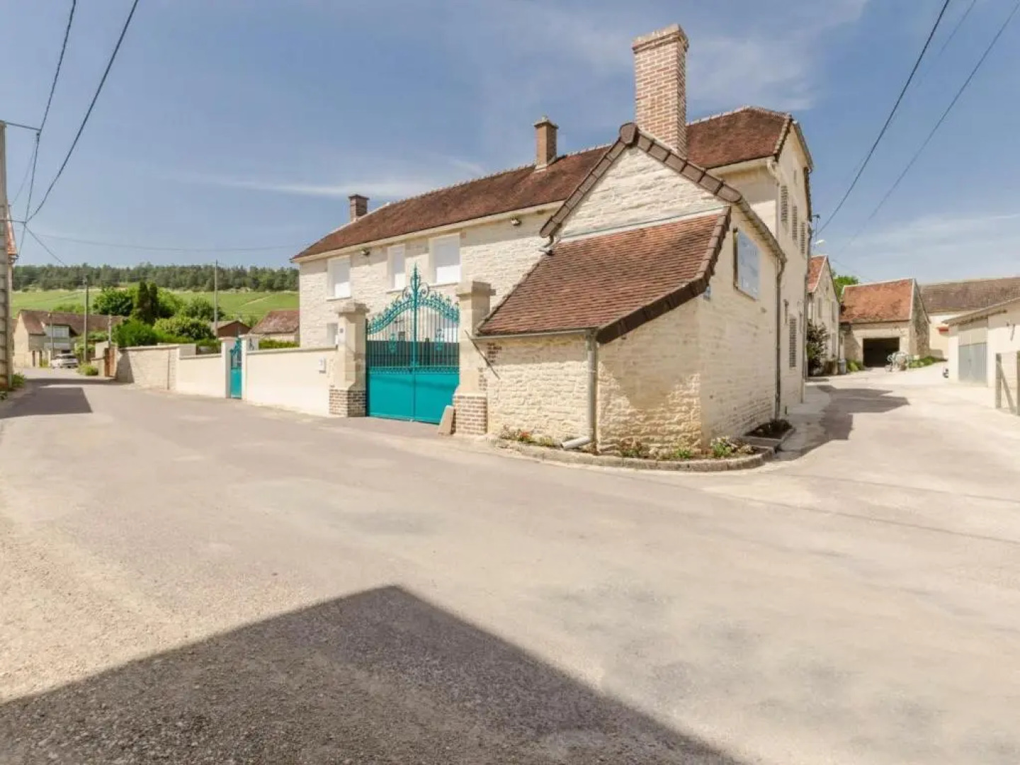 Gîte Balnot-sur-Laignes, 7 pièces, 15 personnes - FR-1-543-188