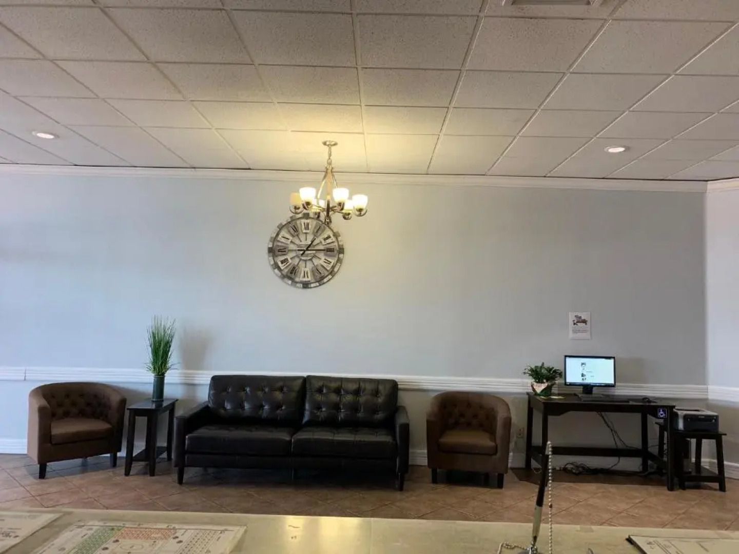 E-Z 8 Motel Phoenix Airporter