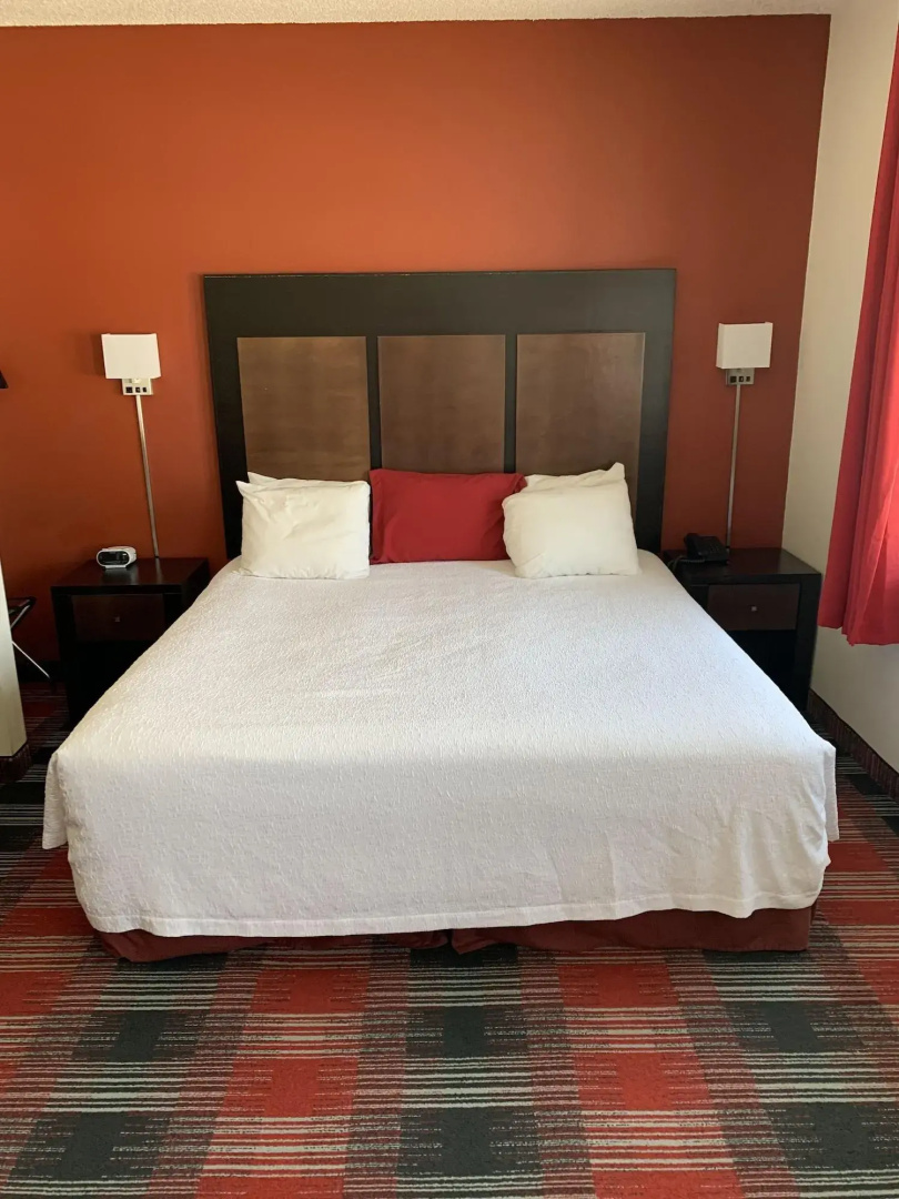 Sandalwood Studios & Suites