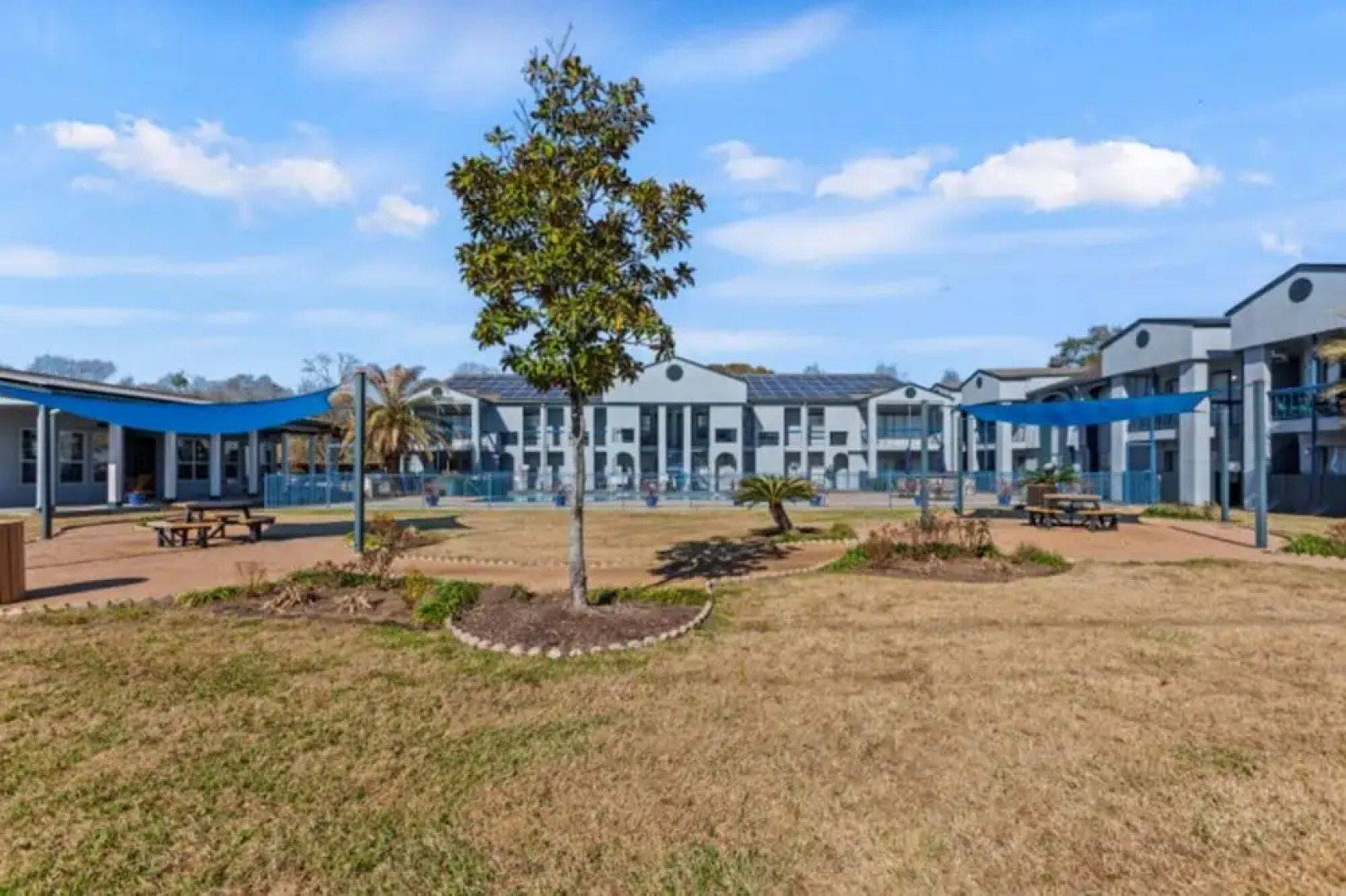 Comfortable Apartments in SEABROOK SK