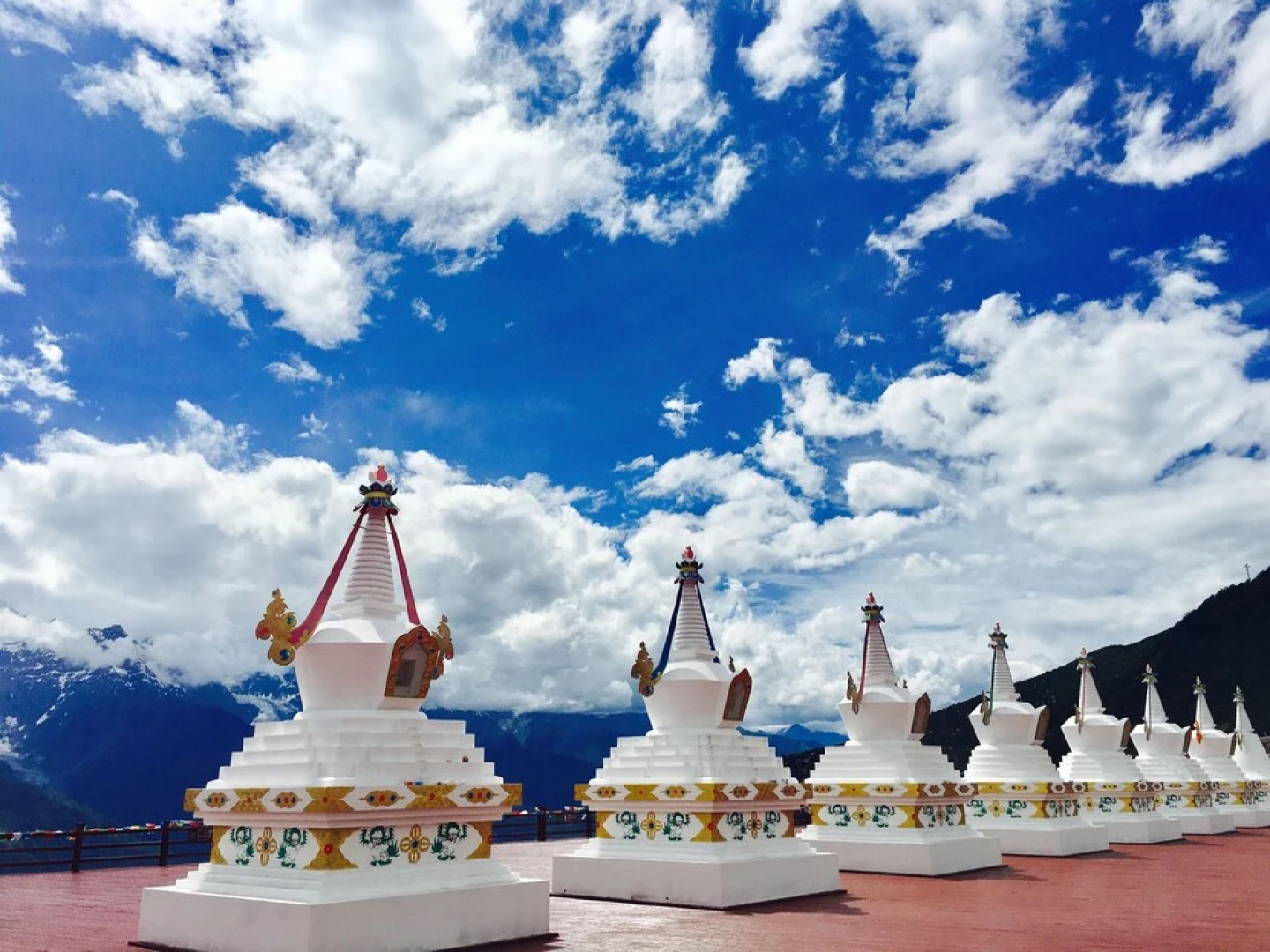 Meri Snow Mountain Travellingwithhotel