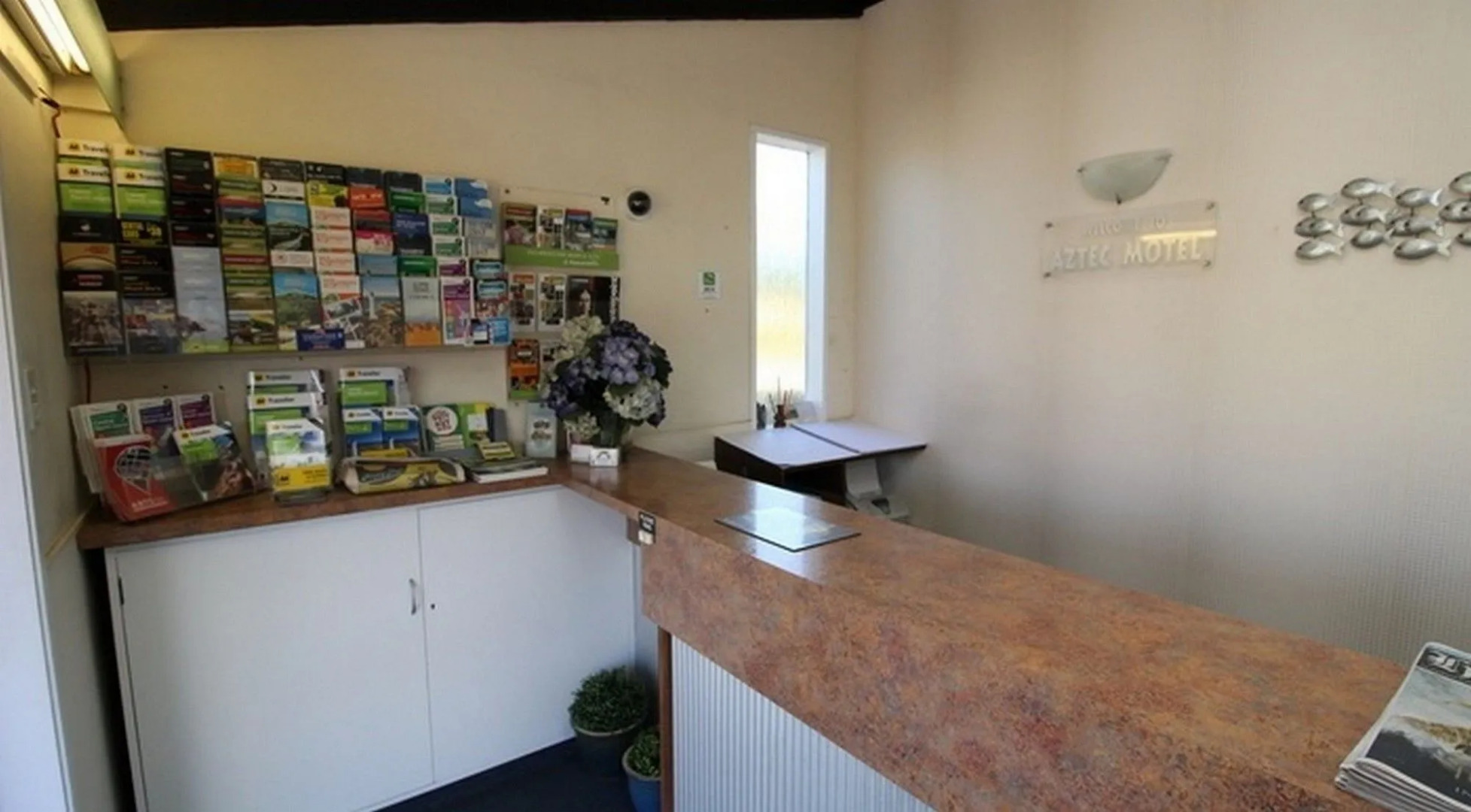 Aztec Motel