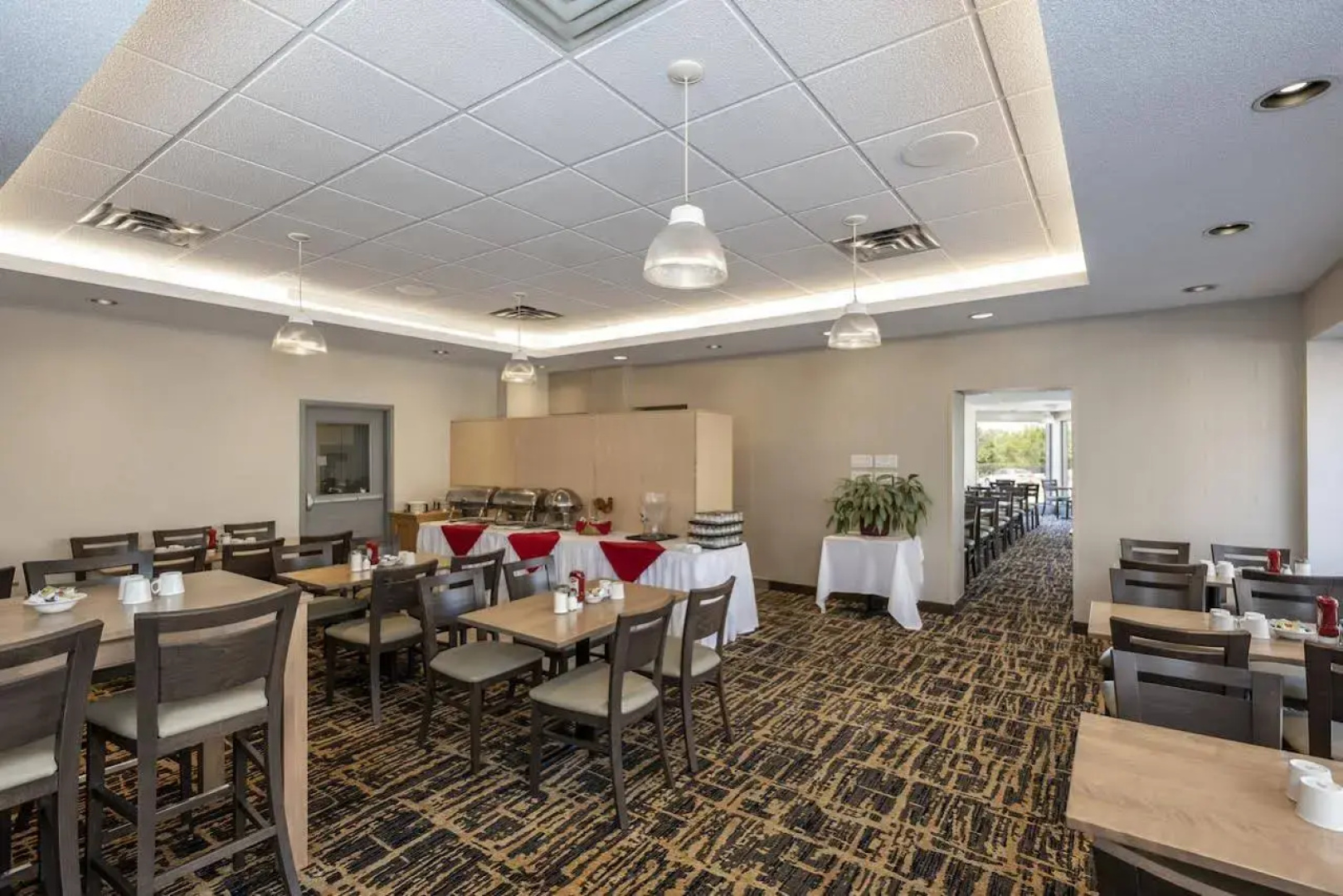Fairfield by Marriott Niagara Falls, Canada
