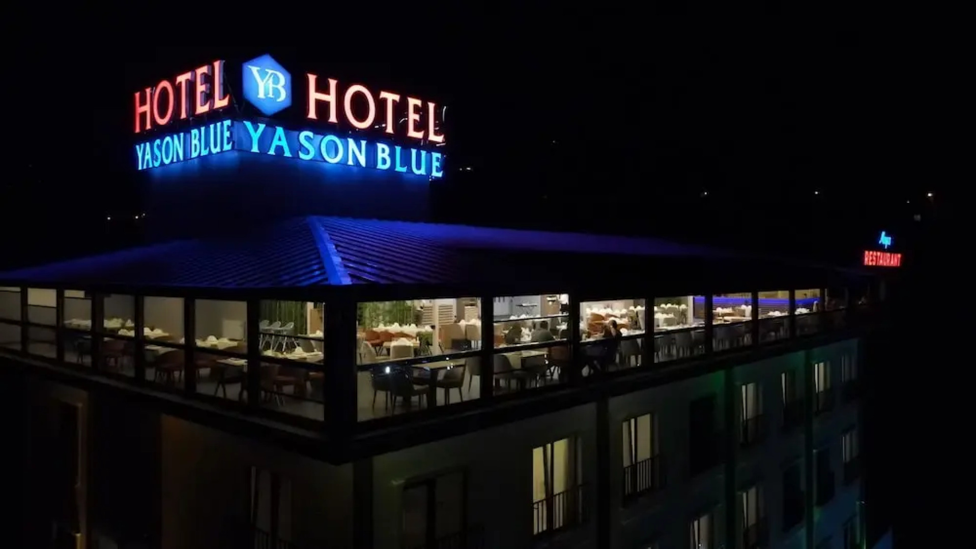 Yason Blue Hotel