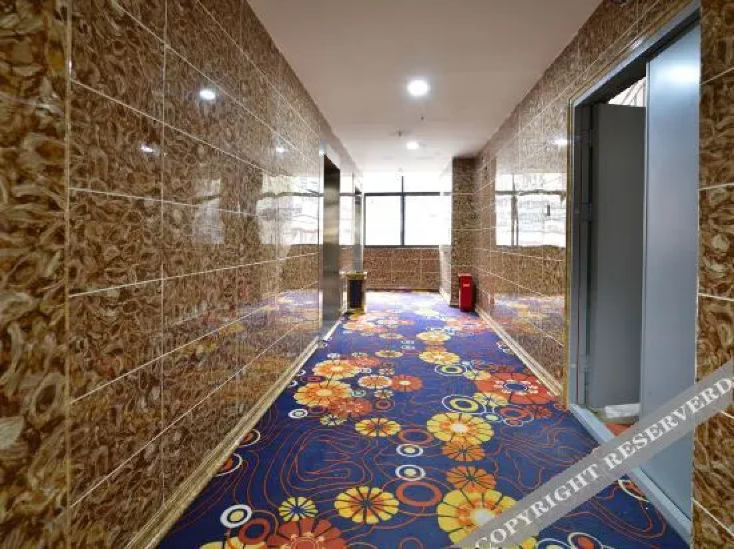 Yajiang Kangba Hanzi Hotel