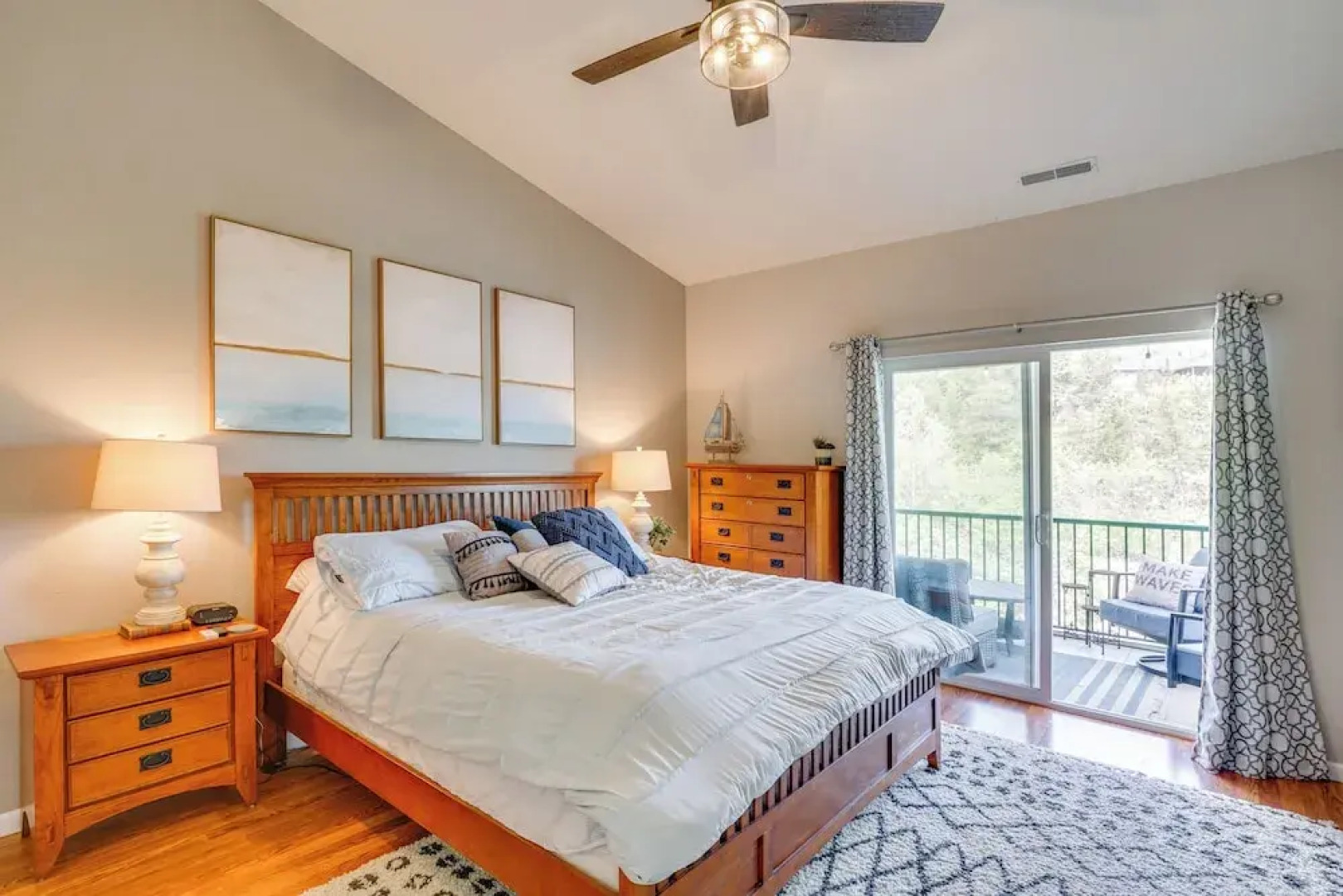 4 Mi to Dtwn: Gem w/ Lake Access in Camdenton