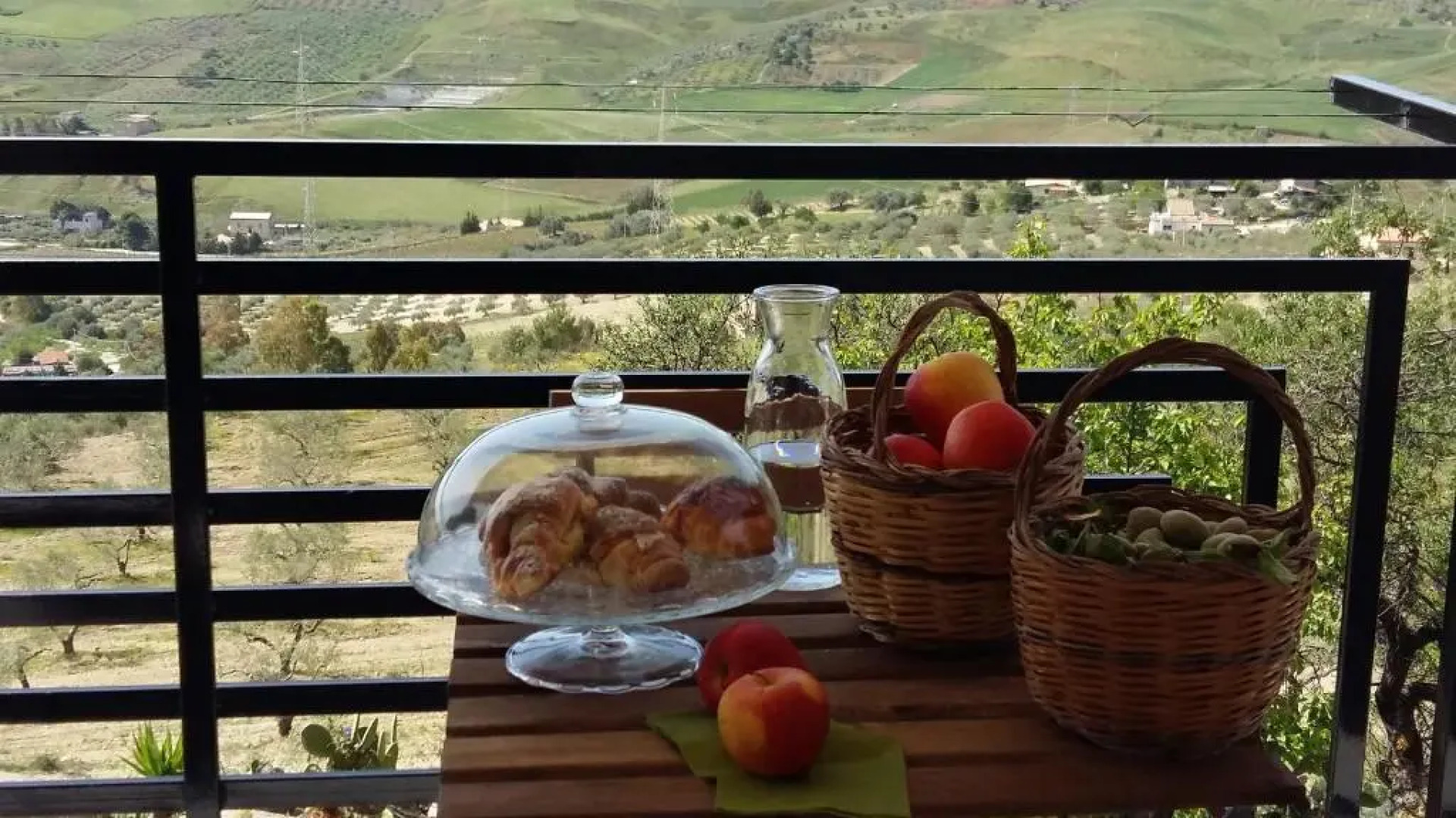 MennulaVirdi Country House