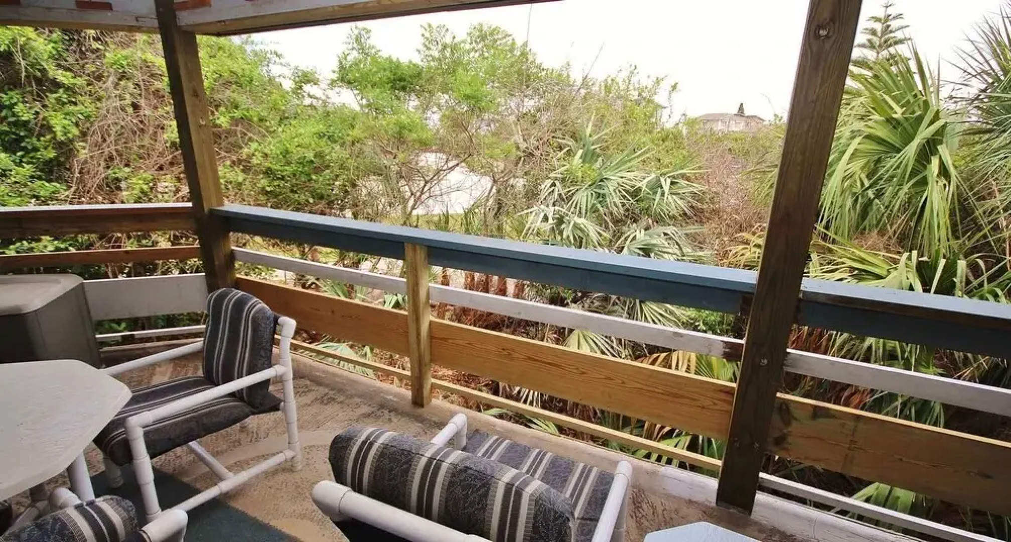 Sea Woods 270 Apartment 3