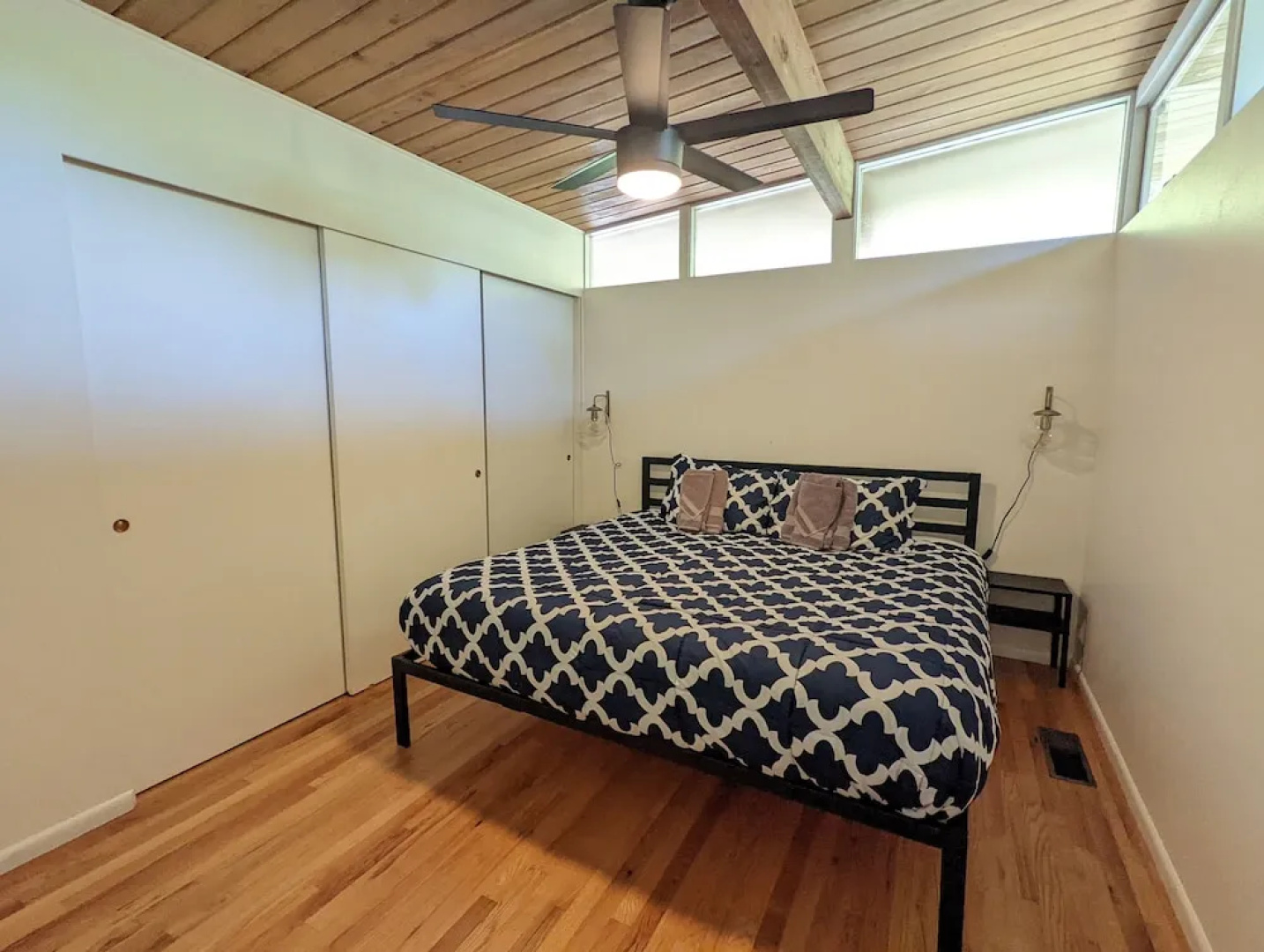 Seattle Vacation Home - Lake Forest Park