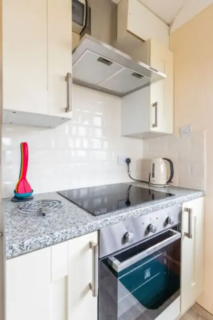 Host Stay Breezy Bungalow