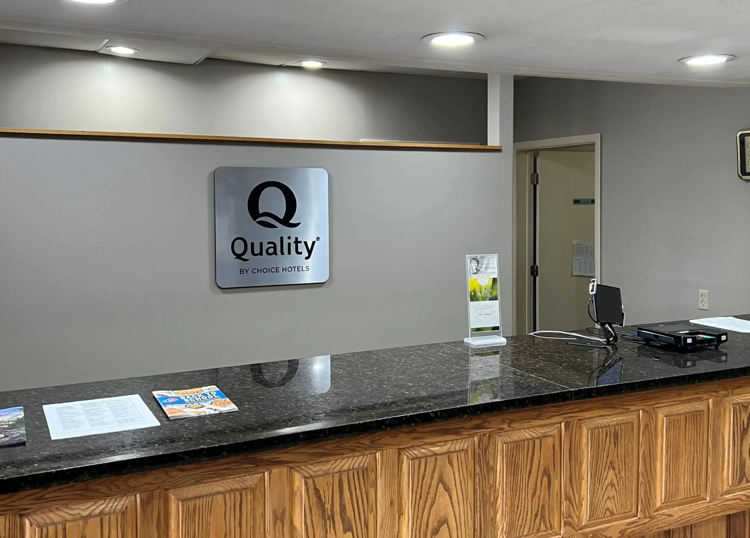 Quality Inn & Suites Grants - I-40