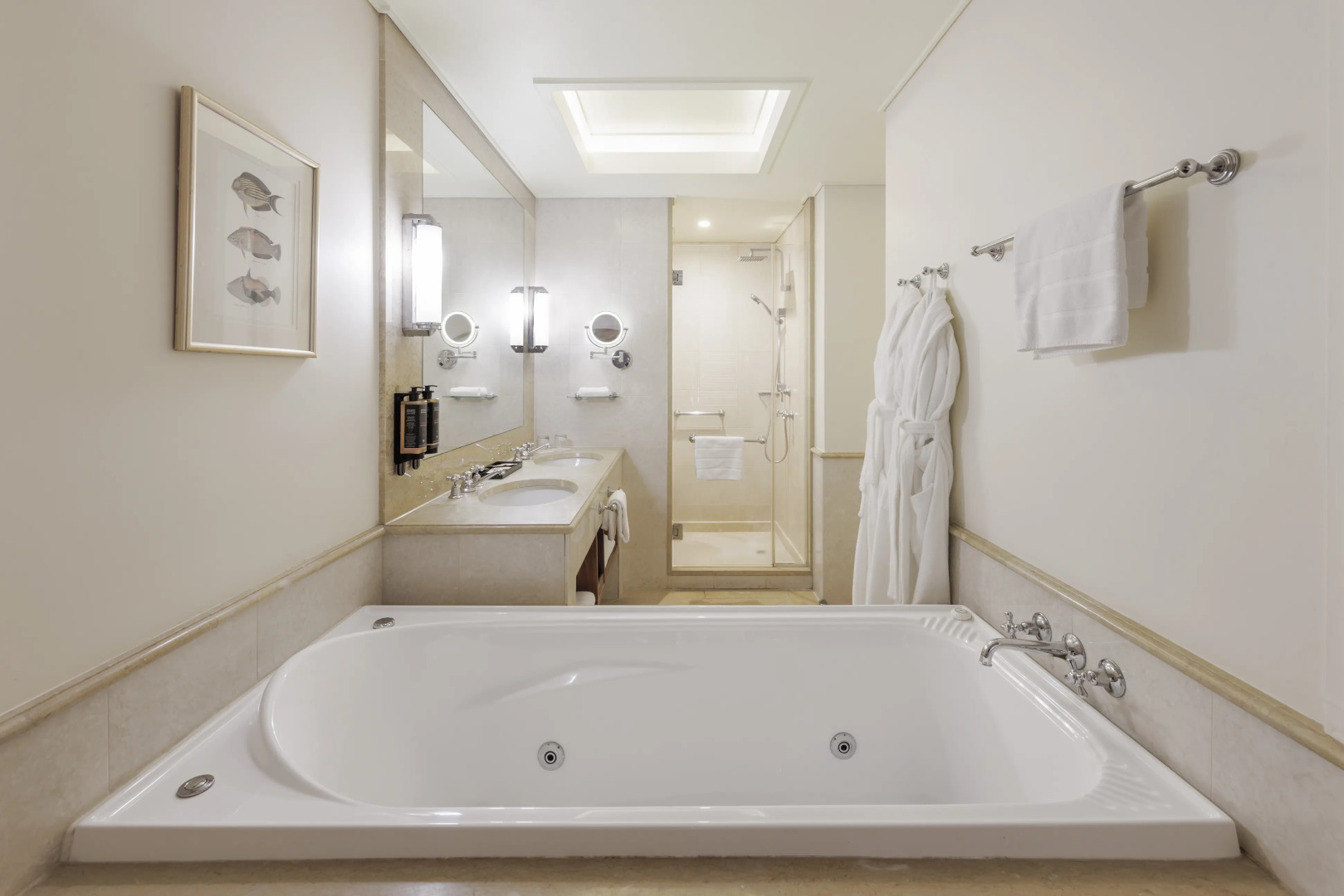 Pullman Reef Hotel Casino