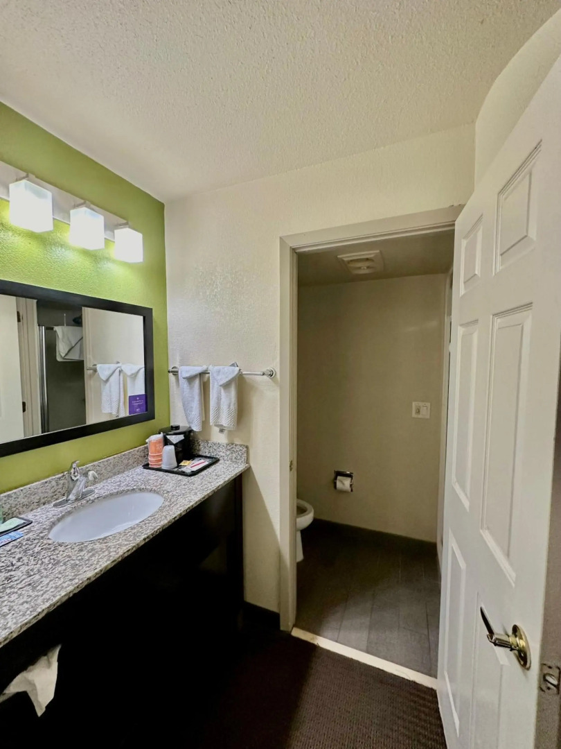 Sleep Inn & Suites Tulsa Central I-44