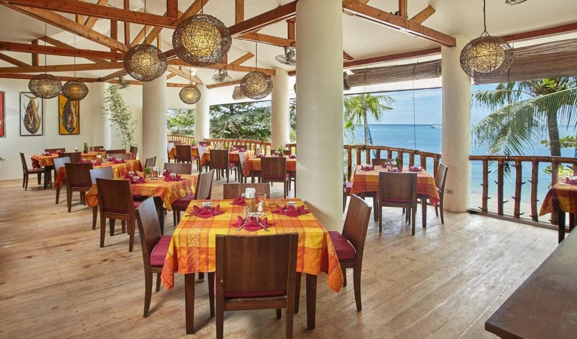 Ocean Vida Beach and Dive Resort