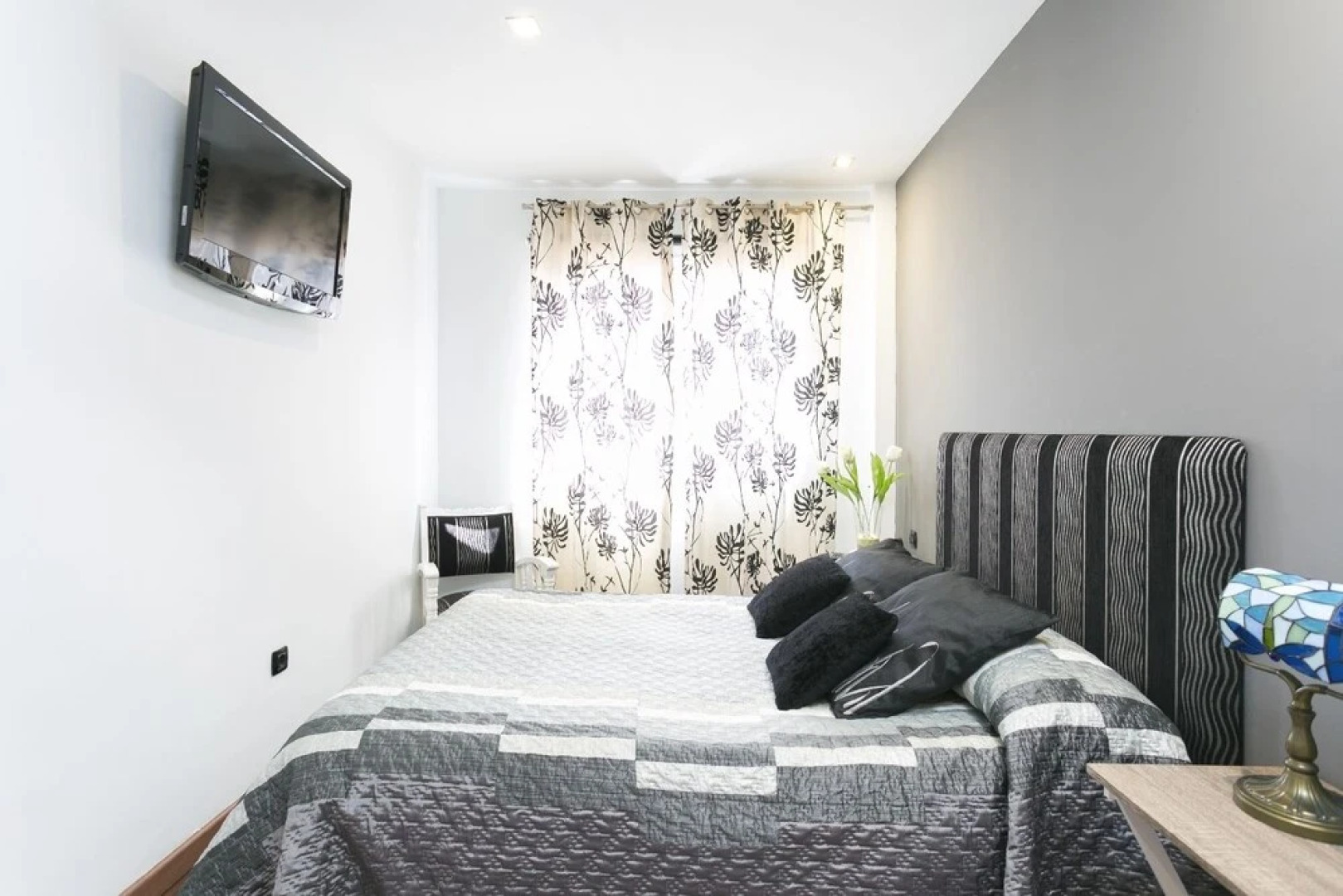 Live Las Aguas House