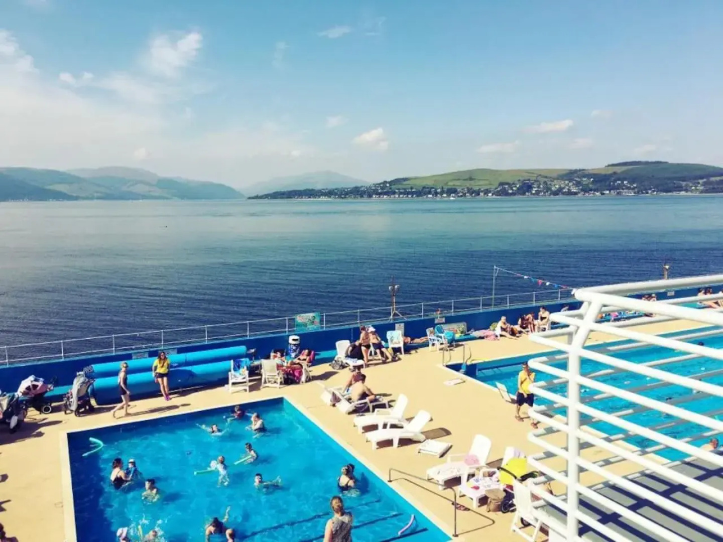 The Lion'S Den On Royal Street