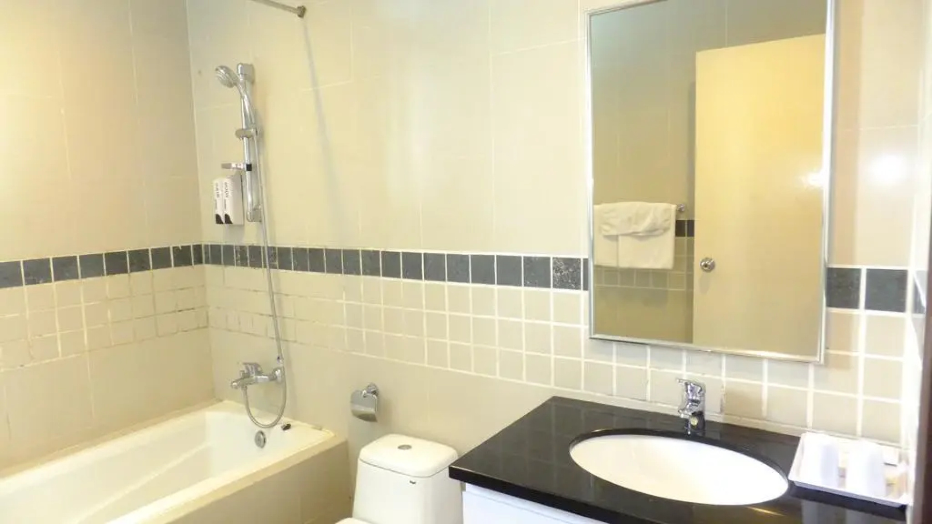 The heritage serviced suites