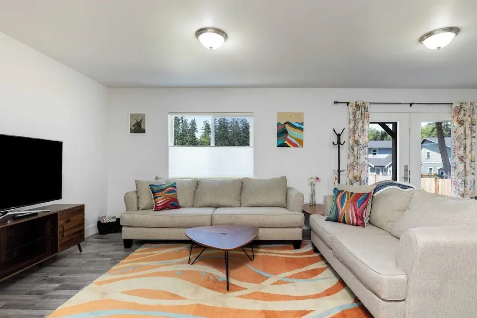Twin Oaks Retreat by Avantstay Mins to Freeland