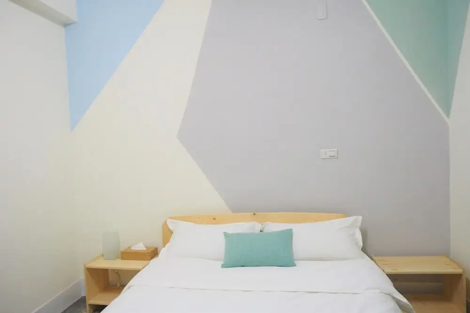 Jinlun 477 Guest House