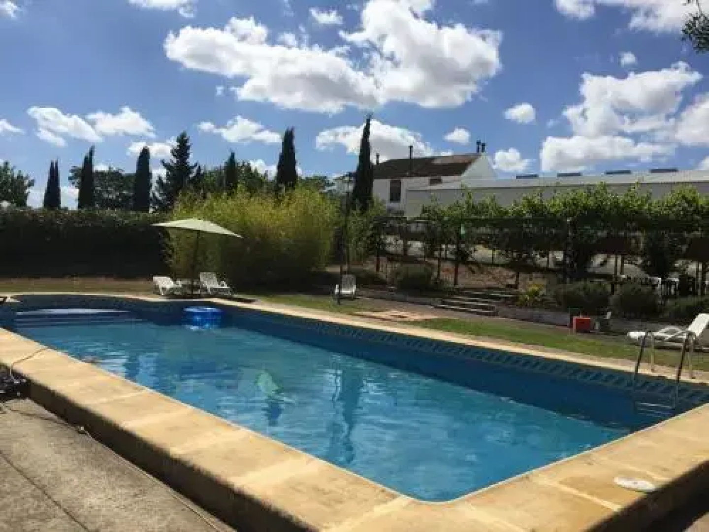 Cortijo Carrillo Bed & Breakfast