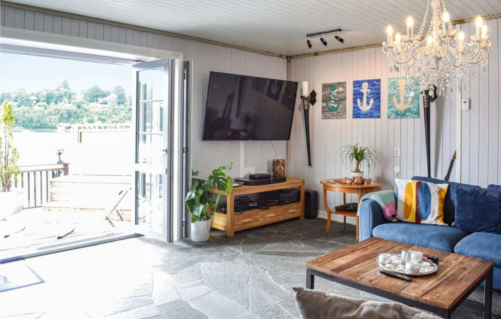 Nice Home in Os With 3 Bedrooms and Wifi