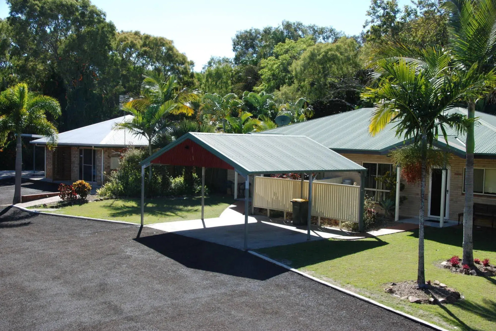 Agnes Palms Accommodation