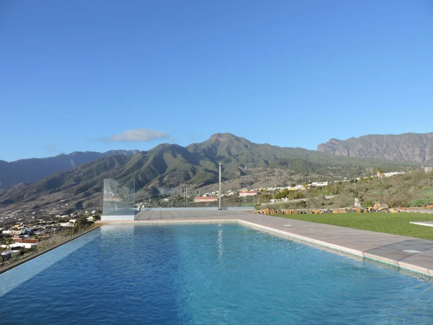 Villa Los Cantiles, en Tacande - El Paso