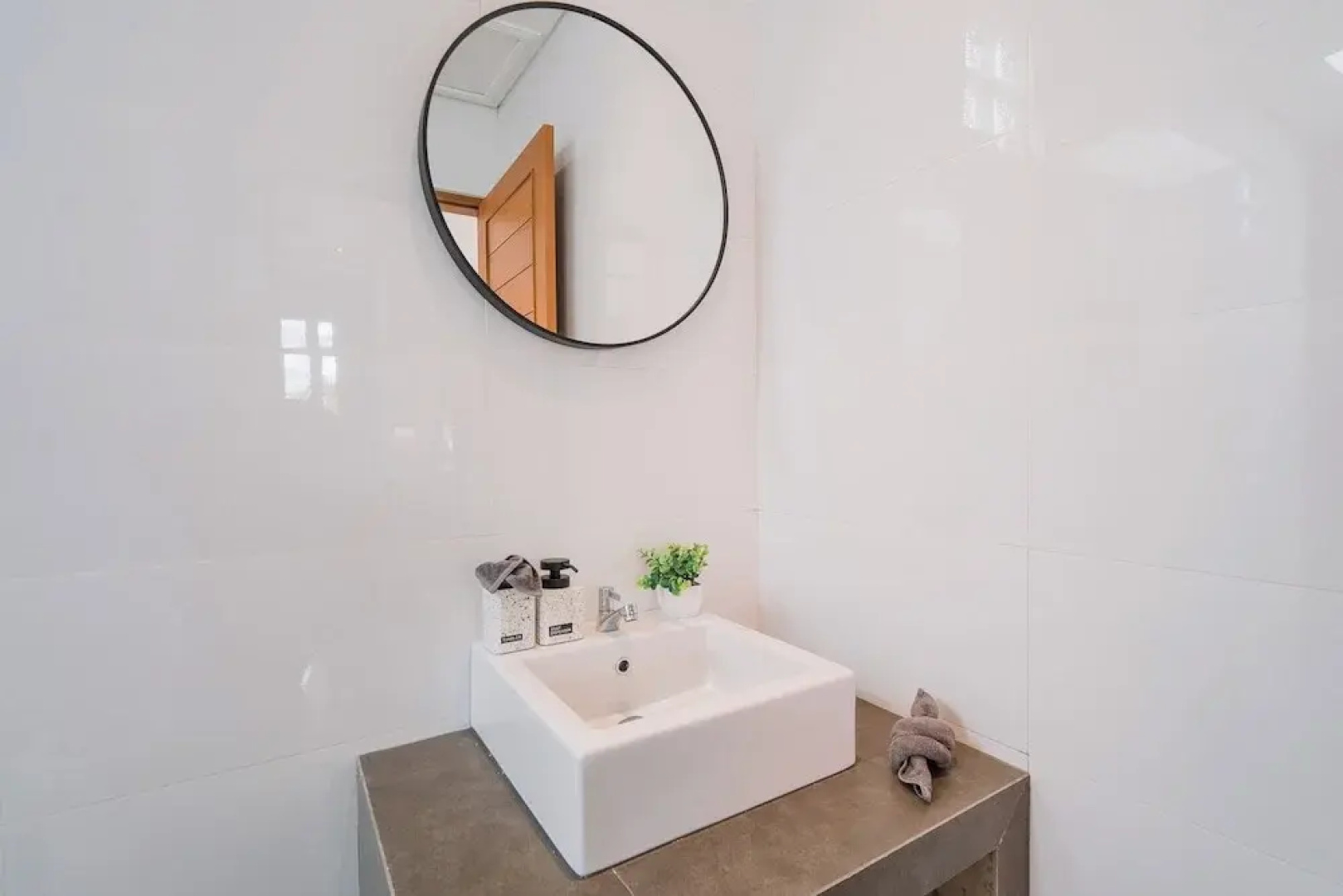 Villa Niji - 3BR Villa with Pool Seseh